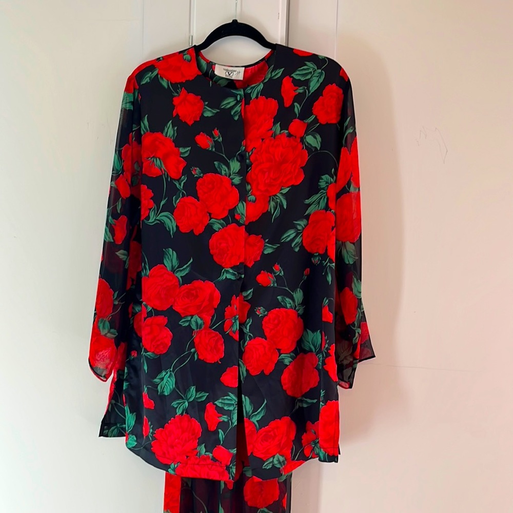 NWOT vintage Valentino Intimates two pajamas, nightshirt and pant Size SM
